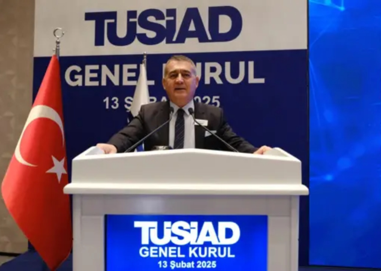 Patronlar Kulübü'nün eski Türkiye özlemi hortladı! 14 Şubat Cuma Hürriyet, Milliyet, Sabah, Takvim, Cumhuriyet, Sözcü gazete manşetleri...