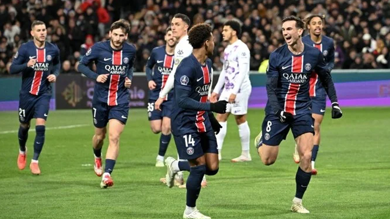 Paris Saint-Germain tek golle 3 puanın sahibi oldu