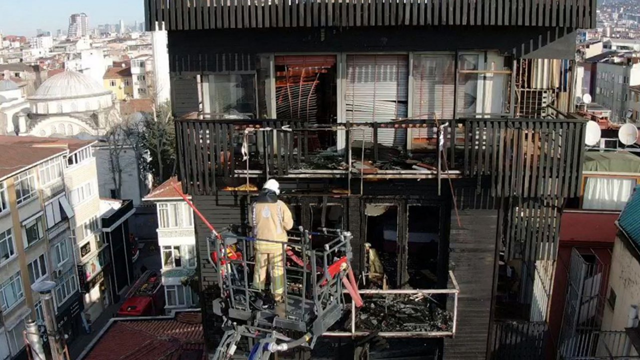 Pendik'te 3 kişinin öldüğü otel yangını faciasında yeni detay ortaya çıktı! Mührü kırıp müşteri almışlar