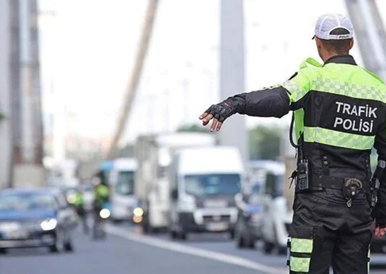 Trafik magandaları yandı: Makas atmaya yeni yaptırımlar geliyor! Sürücü belgesi geri alınacak, araç trafikten men edilecek