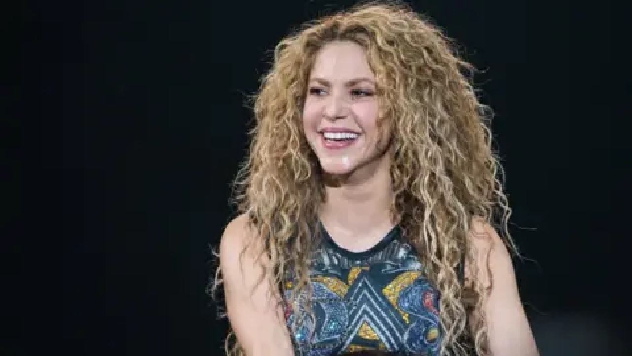 Dünyaca ünlü sanatçı Shakira hastaneye kaldırıldı!