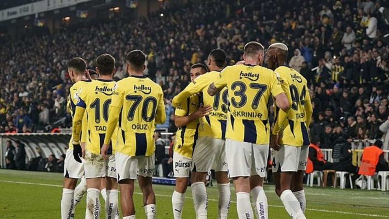 Derbi Öncesi Mourinho'ya Sevindiren Haber: 3 İsim Hazır Olacak...