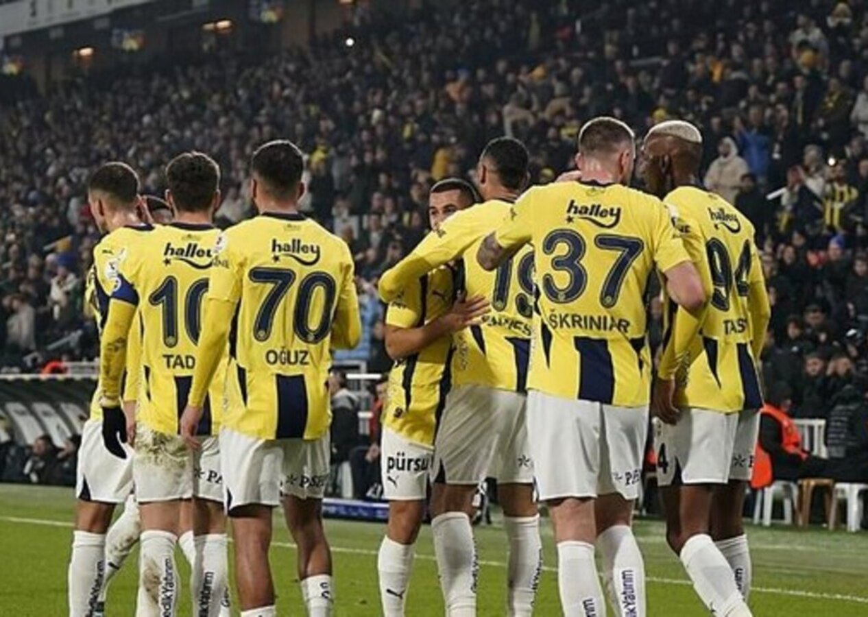 Fenerbahçe dev derbi öncesi hata yapmadı, Kadıköy'de 3 puanı aldı! Fenerbahçe 3 - 1 Kasımpaşa | Maçın özeti