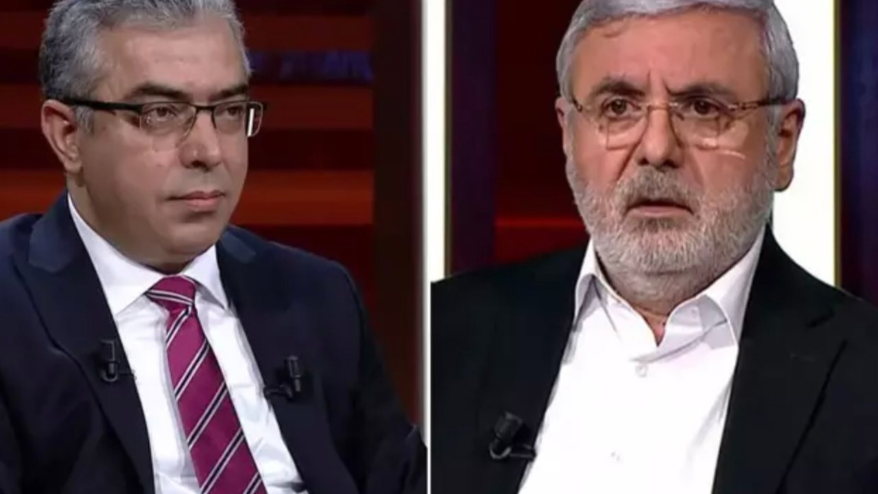 Çok sert 'ihanet' tartışması... HÜDA-PAR çalıştayı Mehmet Uçum ile Metiner'i karşı karşıya getirdi