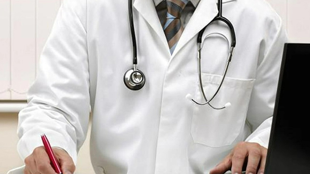 Şoke eden detaylar! Üsküdar'da hastalara biber gazı sıkıp silah gösteren doktor tutuklandı