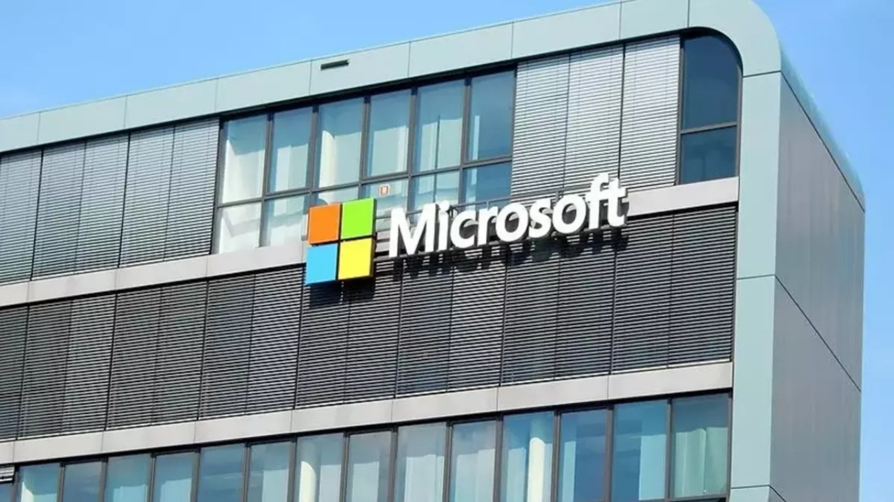 Microsoft'tan Polonya'nın siber güvenliğine 700 milyon dolarlık yatırım