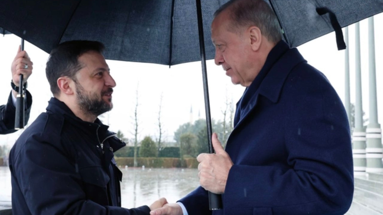 Herkes Ukrayna'yı konuşurken... Zelenski Külliye'den konum attı! Ben Ankara'dayım beyler