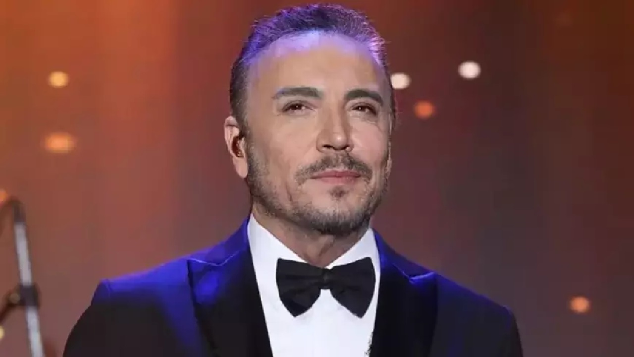 Cenk Eren'den sert çıkış! Tatlıses, Serdar Ortaç ve Mehmet Ali Erbil için açıklama yaptı: "Ekmekle oynayanın Allah cezasını veriyor!"