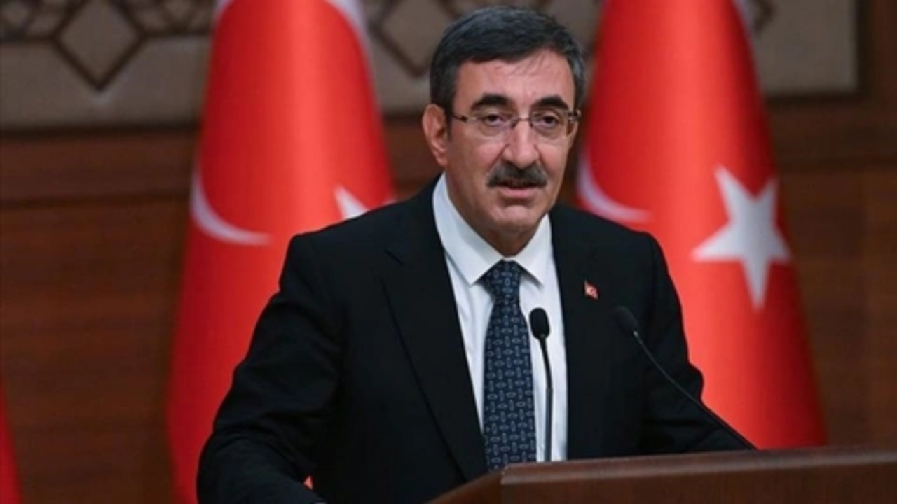 Cumhurbaşkanı Yardımcısı Yılmaz'dan bayram ikramiyesi açıklaması! EKK’da gündeme gelmeyecek