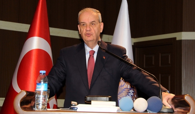 İlker Başbuğ: Kabul edilemez, protesto ediyorum...