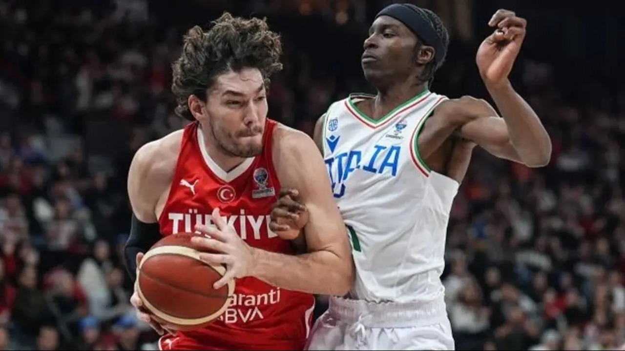 12 Dev Adam İtalya engeline takıldı, gruptaki ikinci yenilgisini aldı! Türkiye 67 - 80 İtalya | Maçın özeti