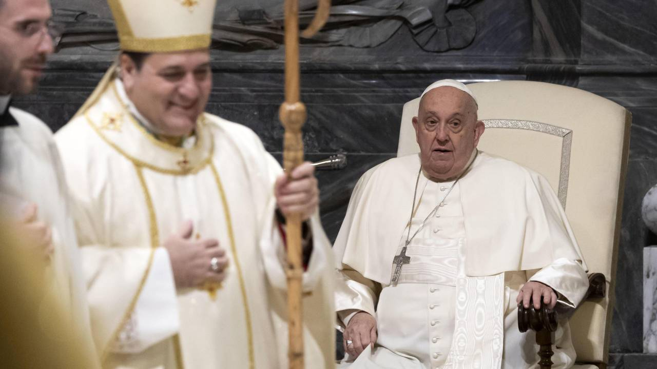 Papa Francis ölüm döşeğinde! Vatikan'dan son dakika açıklaması