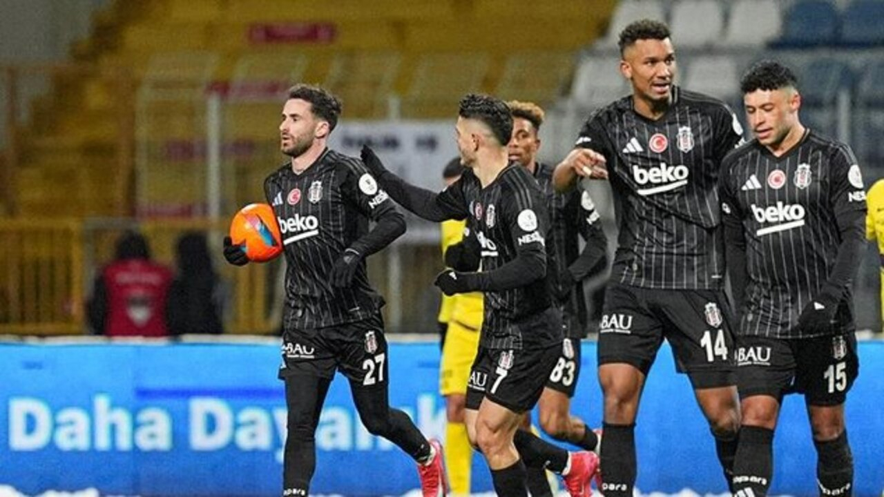 Rafa Silva yıldızlaştı, Beşiktaş geriden gelerek 3 puanı aldı! Eyüpspor 1 - 3 Beşiktaş | Maçın özeti