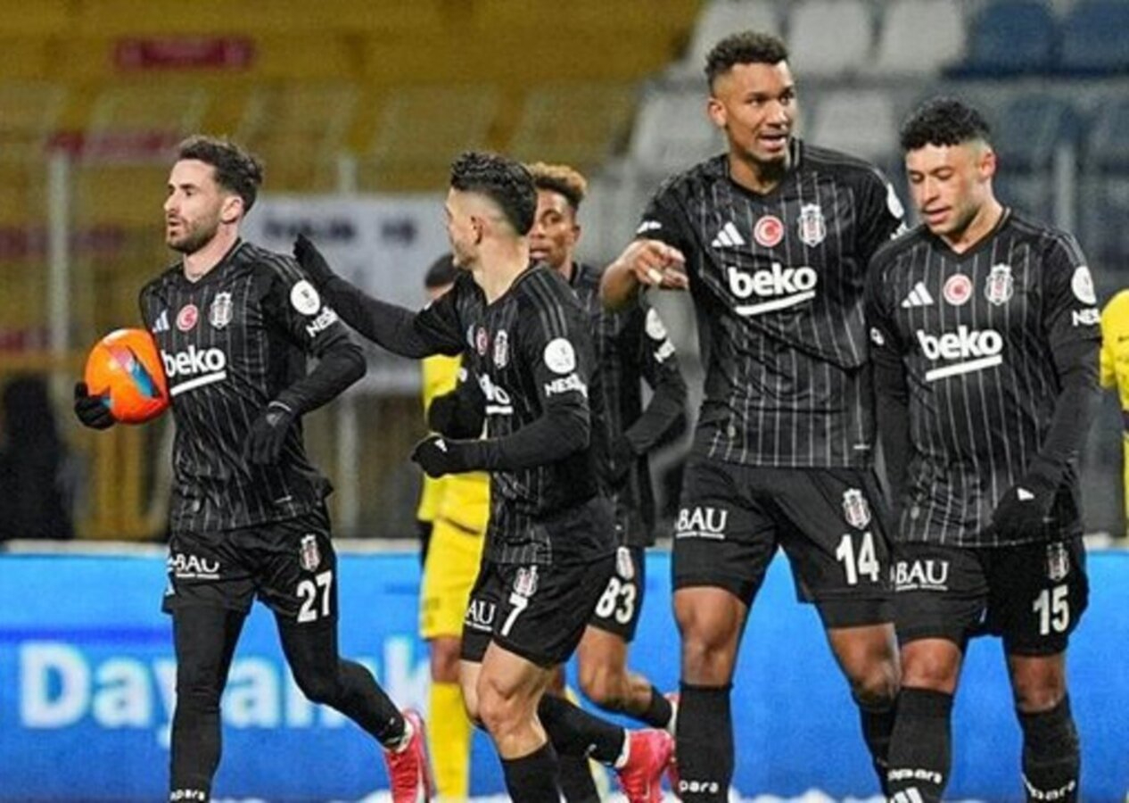 Rafa Silva yıldızlaştı, Beşiktaş geriden gelerek 3 puanı aldı! Eyüpspor 1 - 3 Beşiktaş | Maçın özeti