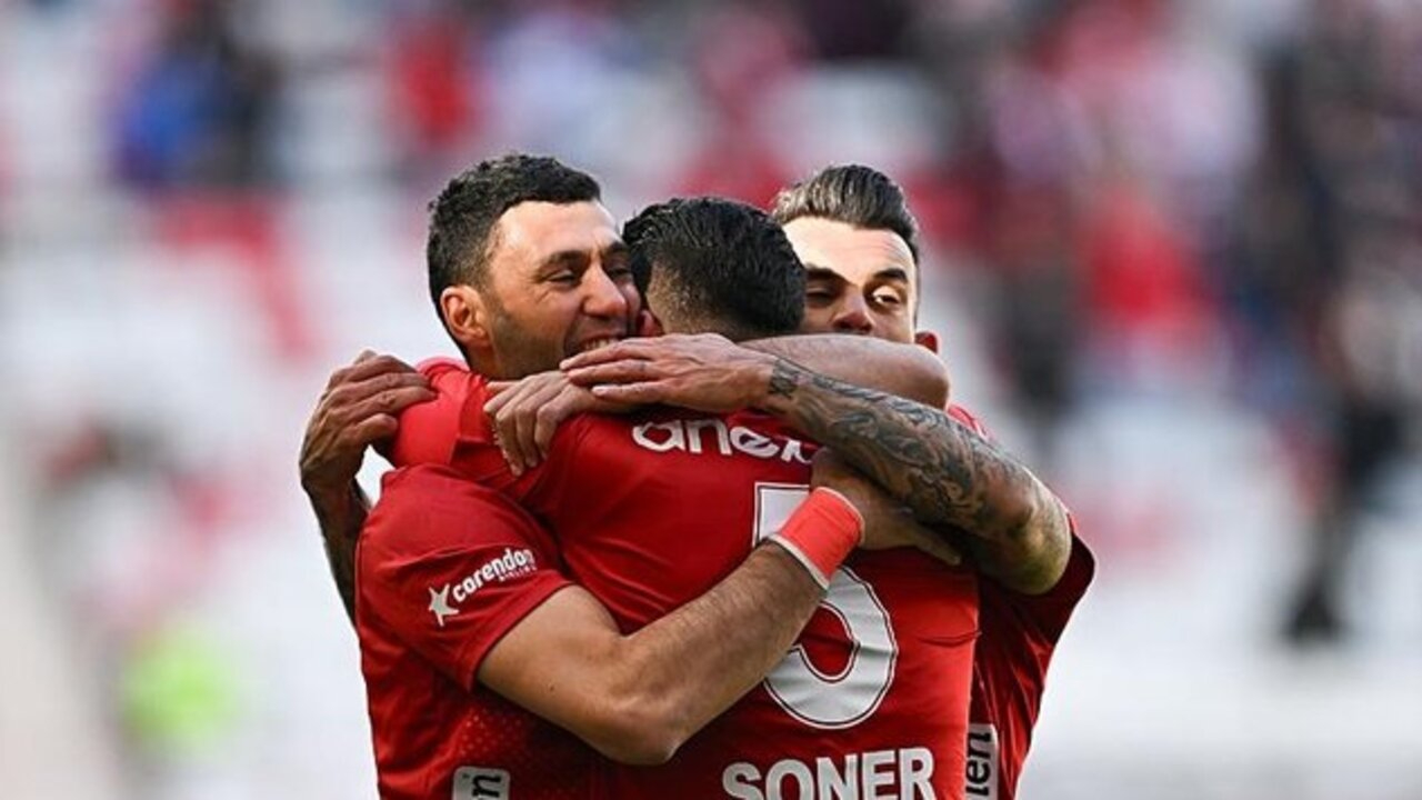 Antalyaspor ilk yarıda fişi çekti, Kasımpaşa'ya evinde geçit vermedi! Antalyaspor 2 - 1 Kasımpaşa | Maçın özeti