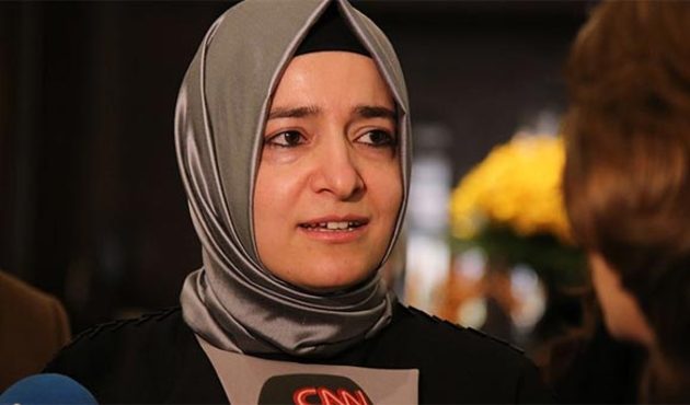 Bakan Kaya'dan erken yaşta evlilik sözü! Sıfırlayacak...