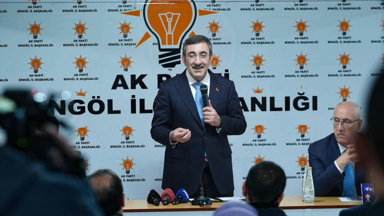 Cevdet Yılmaz: Muhalefete bakıyorsunuz, daha seçim yok ortada aday olma peşindeler