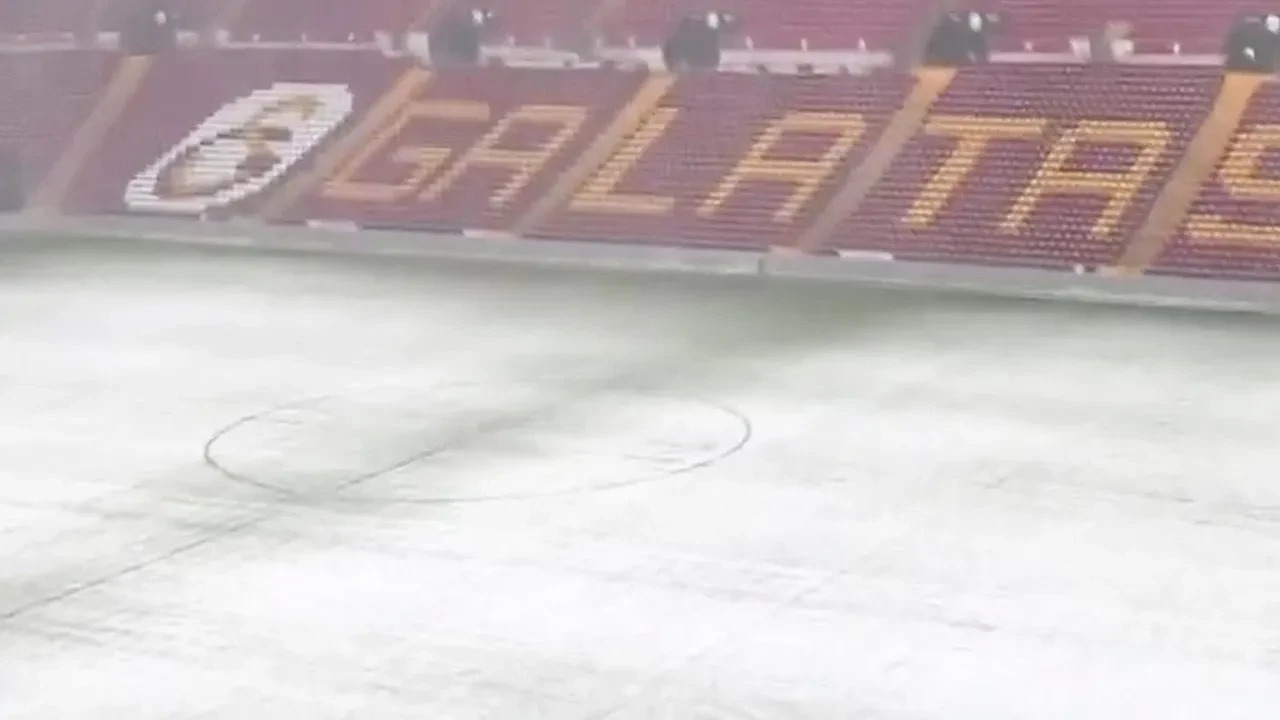 Taraftarlar merak ediyordu: Derbi saatinde kar yağacak mı?