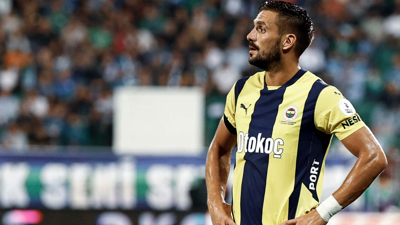 Fenerbahçe'de Dusan Tadic derbideki yetersizliğiyle taraftarların tepkisini çekti