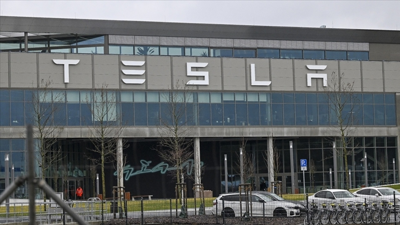 Tesla'nın 1 trilyon dolar barajı çöktü