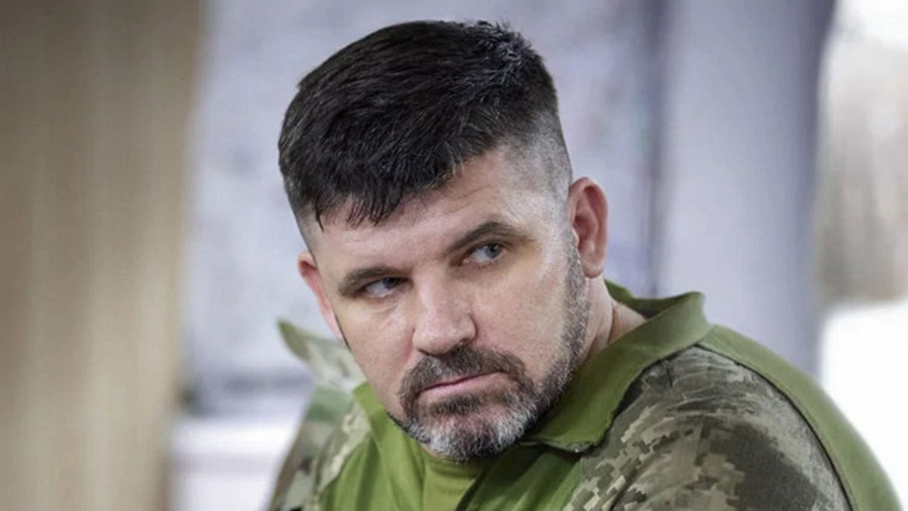 Zelenski'den kritik karar: Ukrayna Ordusu Müşterek Kuvvetler Komutanı Gnatov görevden alındı!