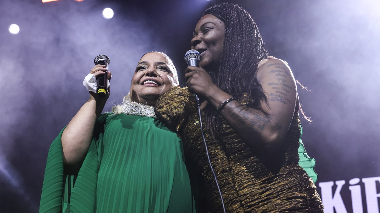 İspanyol müziğinin Grammy ödüllü sanatçısı Buika ve Kibariye, İstanbul'da düet yaptı