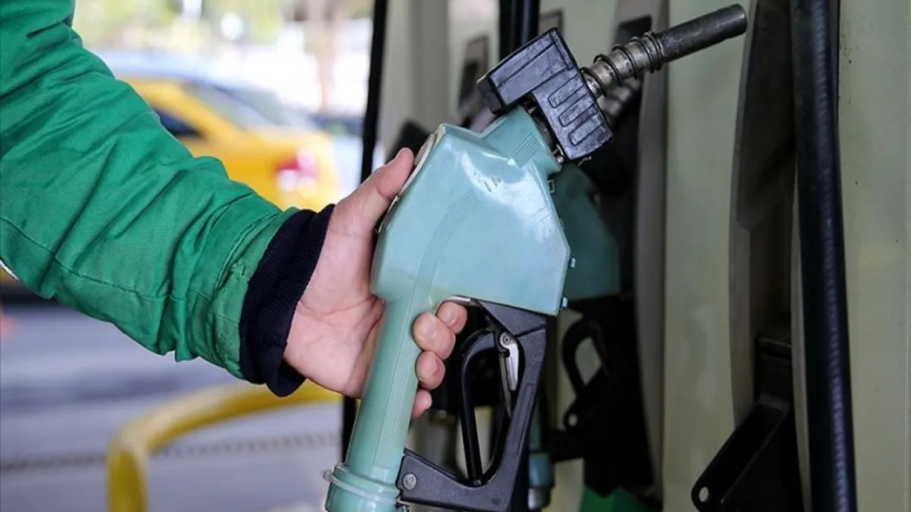 Akaryakıta indirim geldi, fiyatlar güncellendi! İşte 28 Şubat 2025 güncel benzin, motorin fiyatları