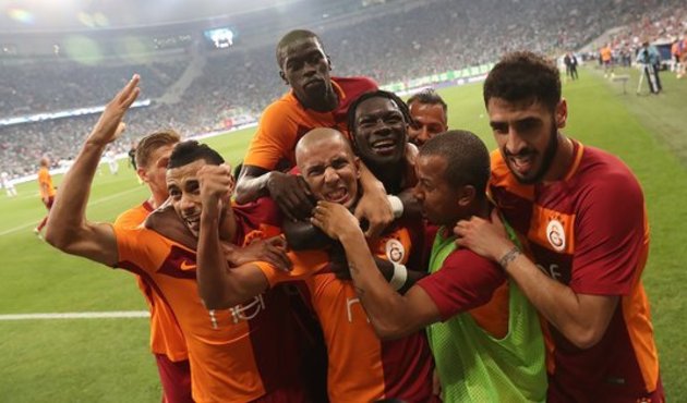 Galatasaray'da 'Fenerbahçe' yasağı