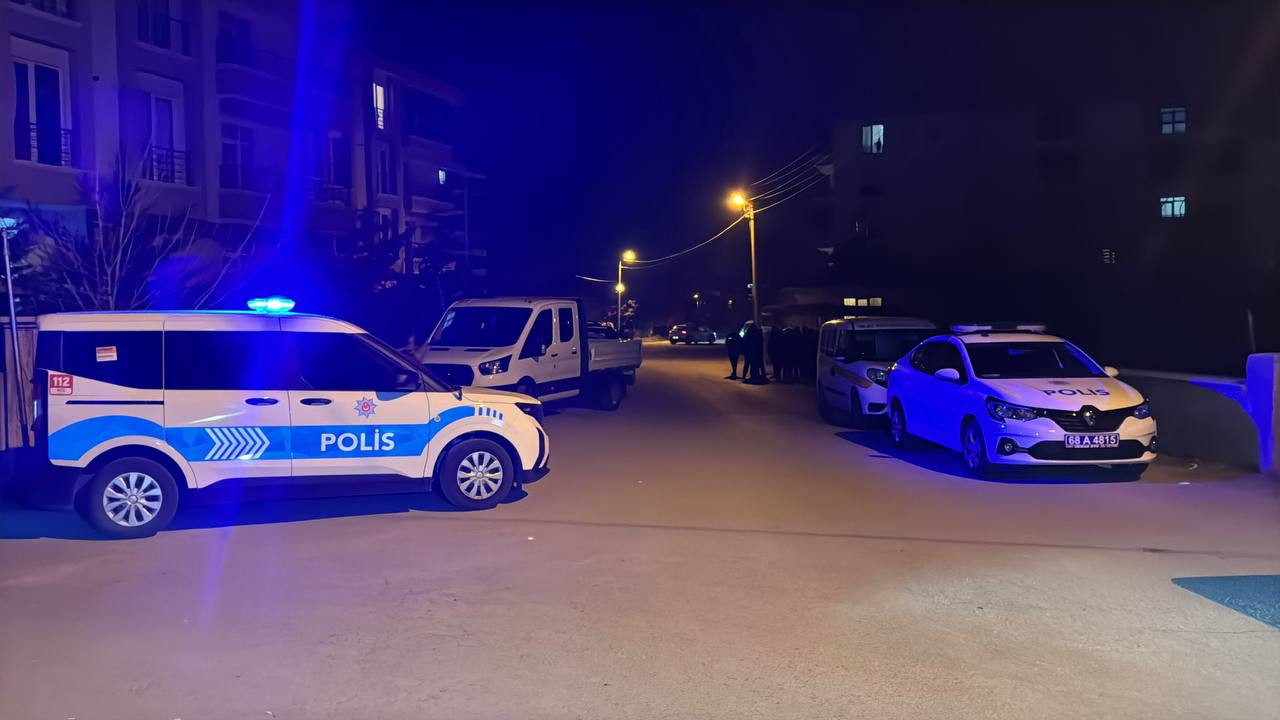 Aksaray'da son dakika! Komşuların gürültü kavgası kanlı bitti!