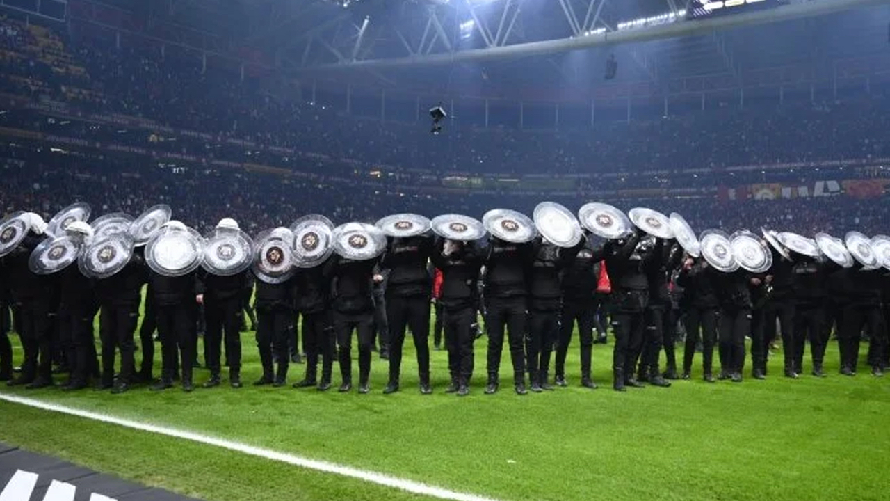 Galatasaray - Fenerbahçe derbisinde görev yapan polis sayısı resmen açıklandı