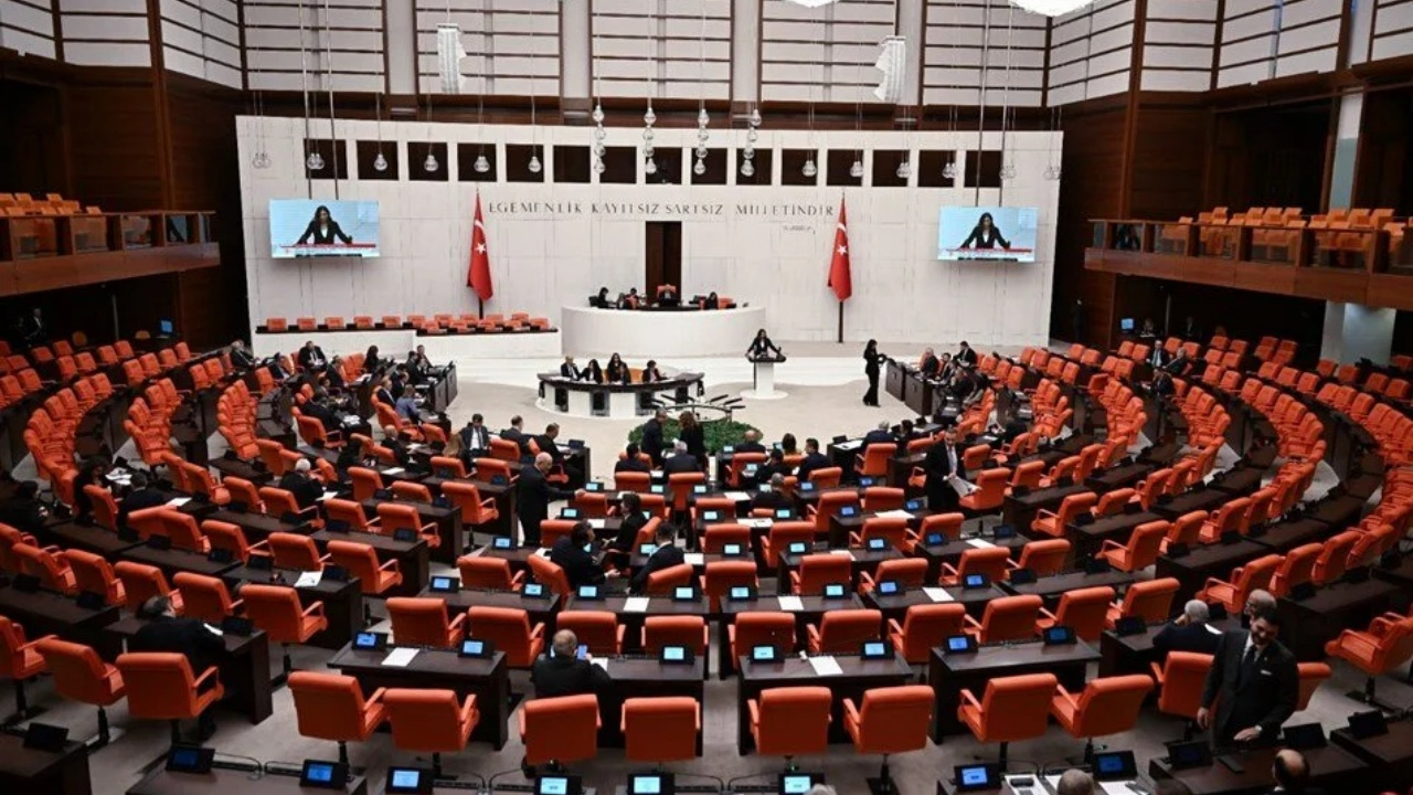 TBMM'ye gelen ilginç dilekçe talepleri! Abi abla hitapları yasaklansın