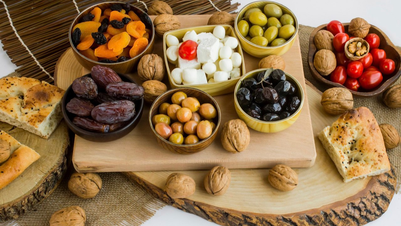Diyetteyken sahurda ne yenir? Sağlıklı sahur menüsü