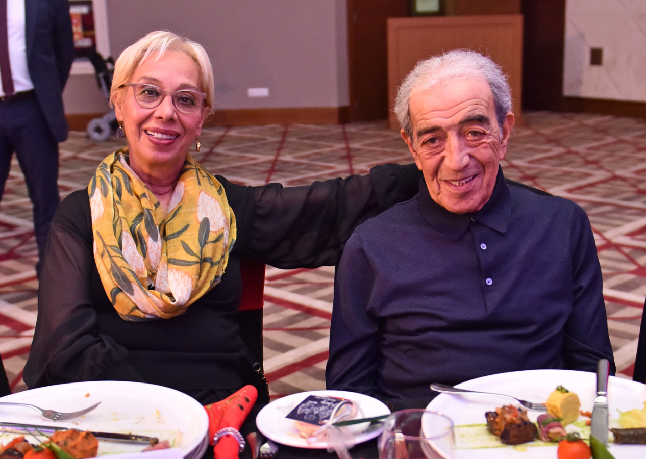 Türkiye'nin en sevilen sanatçılarındandı! Edip Akbayram'ın vefatı sonrası ailesiyle birlikte görüntüleri ortaya çıktı...