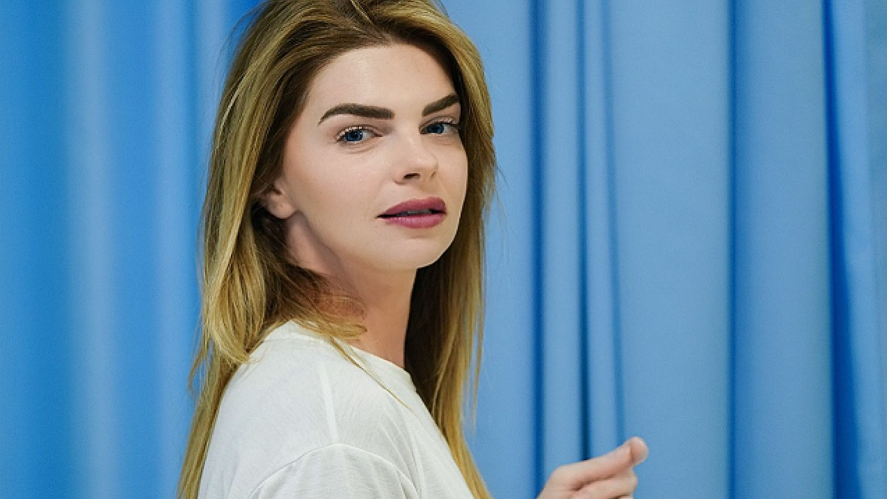 Pelin Karahan'dan kira iddialarına sert yanıt: "Anneme ve kız kardeşime bakıyorum, asla ihmal etmem!"
