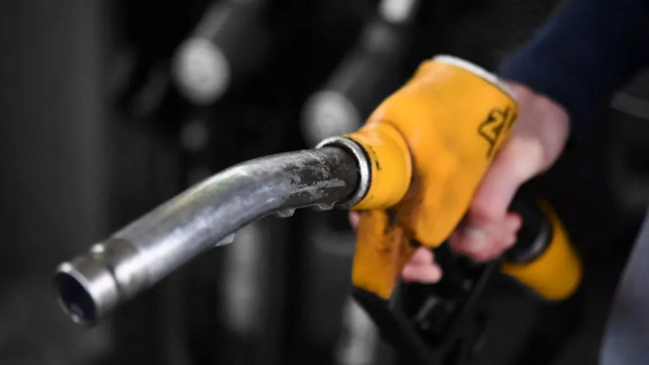 Akaryakıtta sevindiren gelişme! Benzine indirim geliyor! İşte 3 Mart 2025 güncel benzin, motorin fiyatları