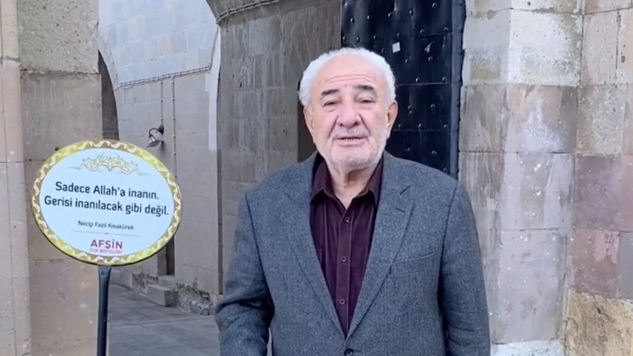 Vehbi Vakkasoğlu kimdir hangi cemaatten?