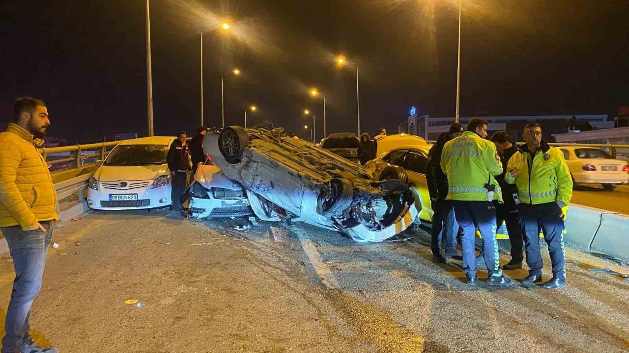 Ankara’da korkunç kaza: 9 araçlı zincirleme kazada 4 kişi yaralandı