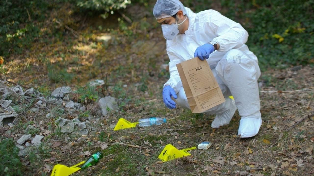 Güngören'de 6 aylık cenin bulundu, düşük yapıp boş arsaya atmış