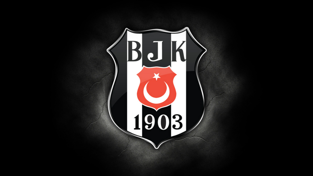 Beşiktaş'tan İngiliz The Sun'a sosyal medyadan yanıt gecikmedi