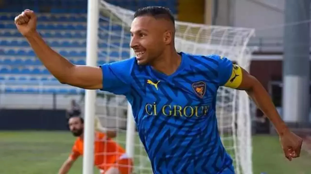 Eski Galatasaraylı Yasin Öztekin, 2. Lig'de kendi rekorunu kırdı!