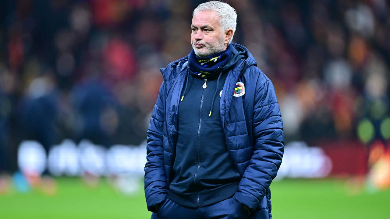 Galatasaray'dan TFF'ye Jose Mourinho başvurusu! Cezanın artmasını isteyecekler