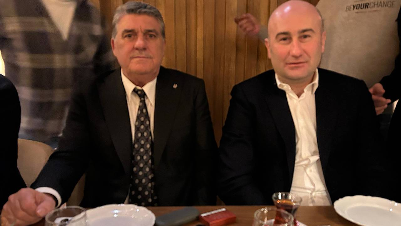 Beşiktaş camiası iftar yemeğine buluştu, Serdal Adalı seçimdeki rakipleriyle yan yana