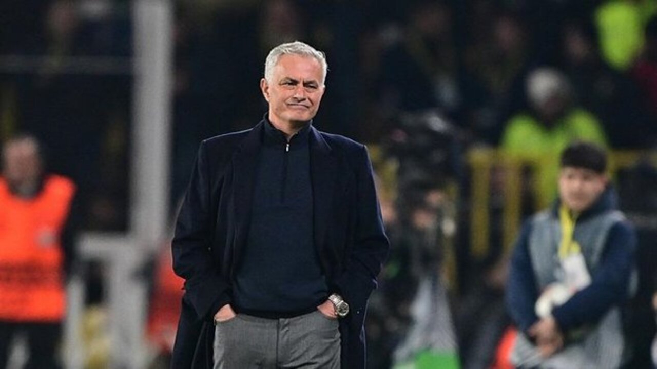 Jose Mourinho o yıldıza dikkat çekti: Dünyanın en iyi oyuncusu gibiydi!