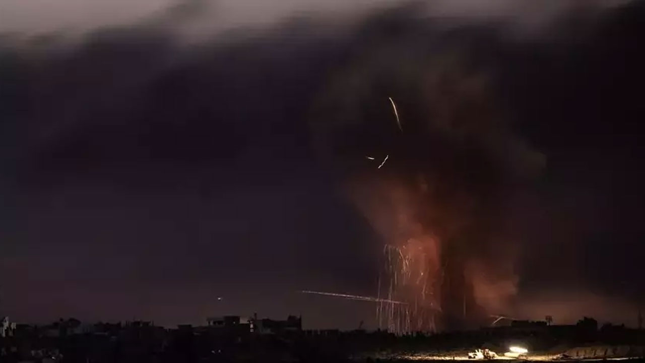 İsrail’den şiddetli hava saldırısı! Güney Lübnan bombardıman altında!