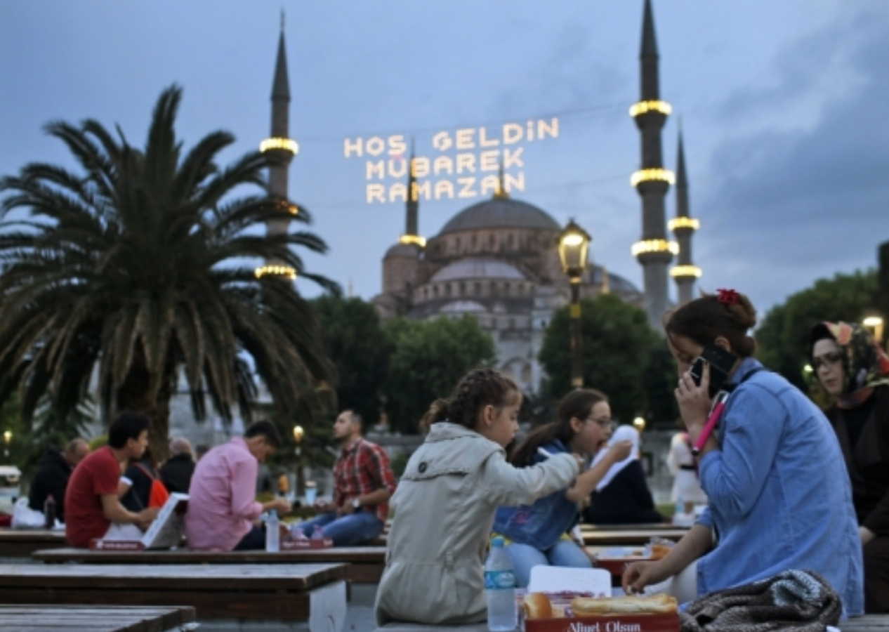 Tarihin ve maneviyatın buluştuğu yer: Sultanahmet'te Ramazan'da ne yapılır?
