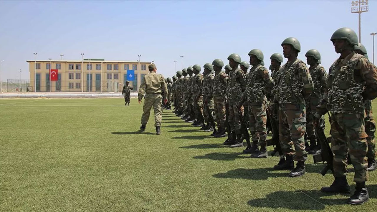 Müstafi Tümamiral Cihat Yaycı: Türkiye oyunlarını bozunca DEAŞ Somali'ye taşındı!
