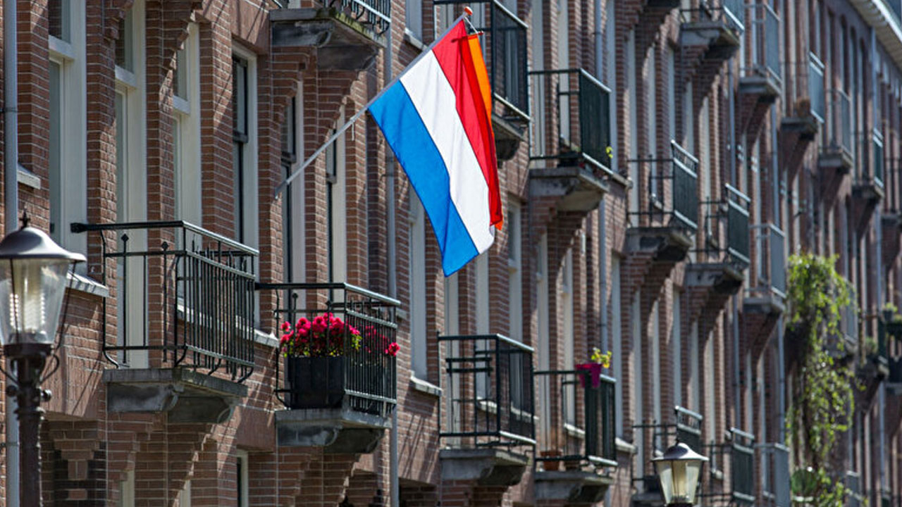 Avrupa'da savaşın ayak sesleri! Hollanda'dan acil durum uyarısı! Kritik 72 saat detayı!