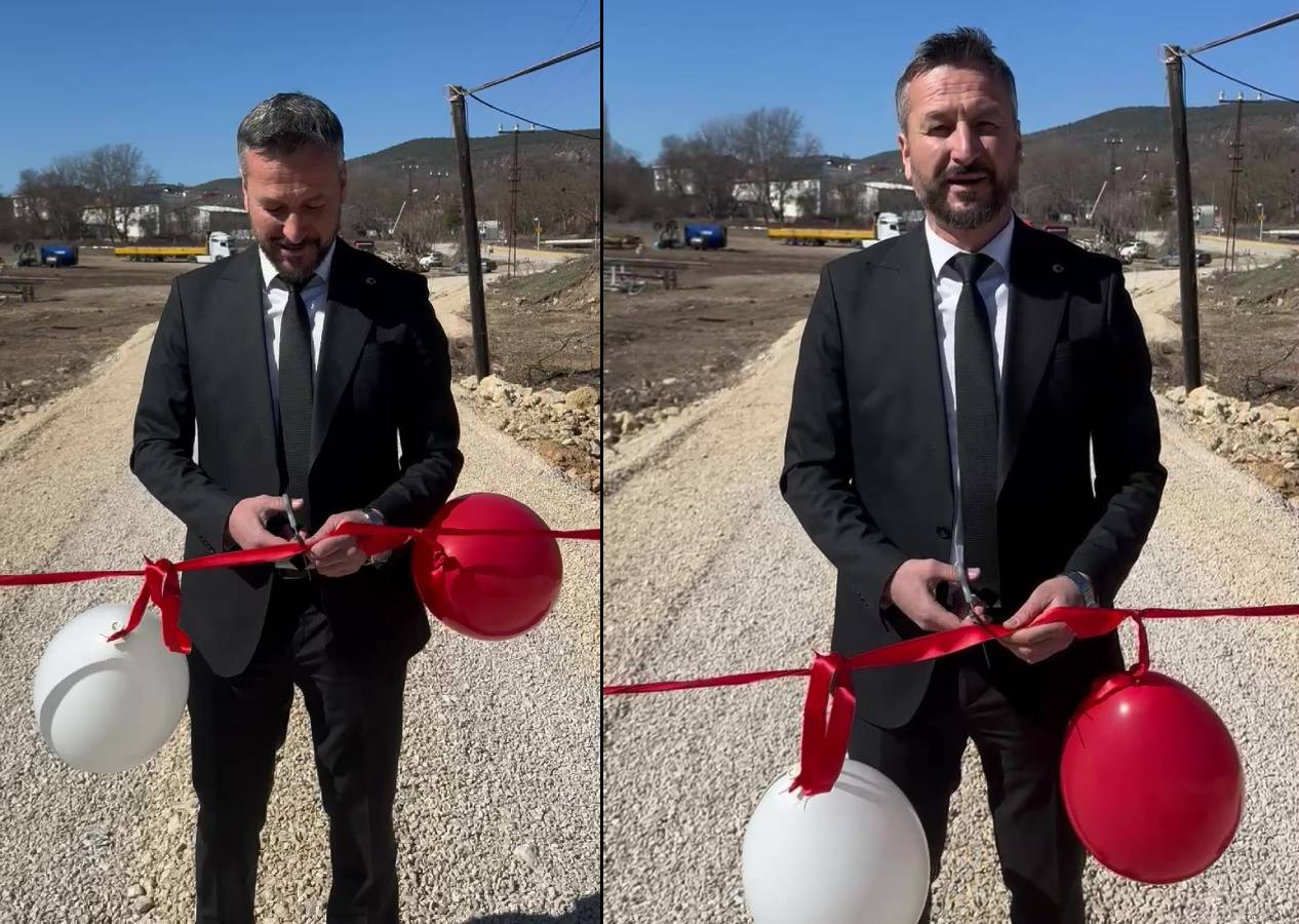 Belediye başkanından tek başına köprü açılışı... "Sade olsun istedim"