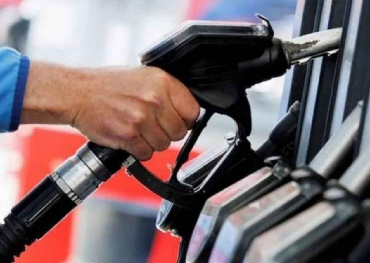 Tabela bu kez indirimle değişti! Benzine indirim geldi! Sıra da motorin var