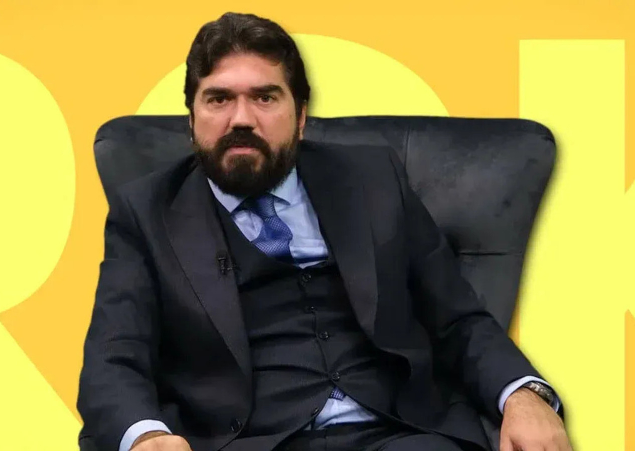 Rasim Ozan Kütahyalı 'cadı' tartışmalarına isyan etti: Türkiye bir ortaçağ Hristiyan toplumu değildir, artık normalleşelim!